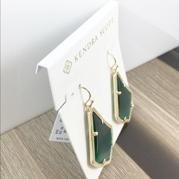 Kendra Scott Alex cat’s eye emerald gold earrings - Picture 3 of 4